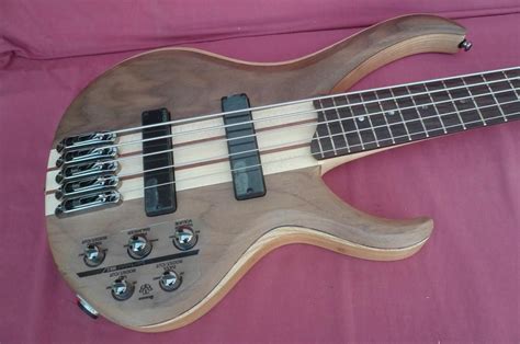 Ibanez Btb675 Nt 5 String Electric Bass Guitar Neck Thru Body Pro