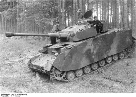 World War Ii Pictures In Details Panzerkampfwagen Iv Ausf H Sdkfz 161