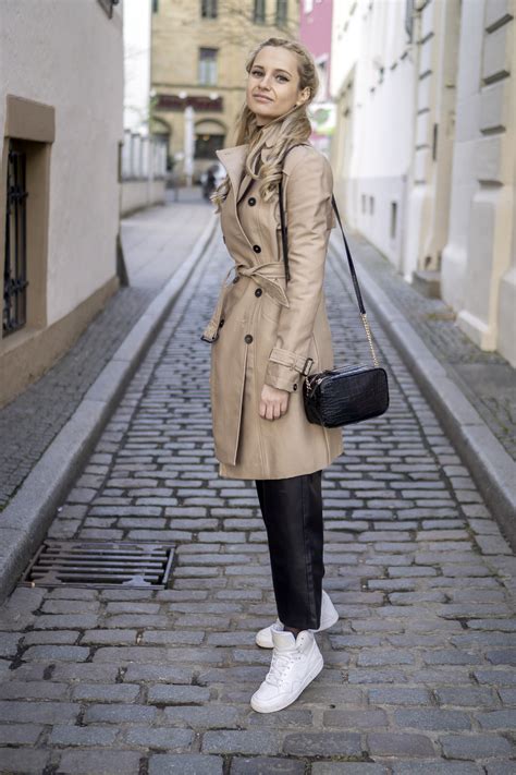 Https://tommynaija.com/outfit/beige Jacket Outfit Ideas