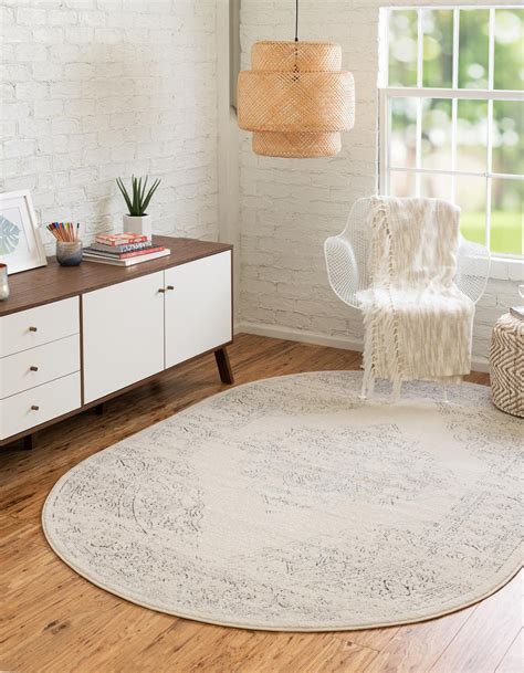 White 7 10 X 10 Isabella Oval Rug