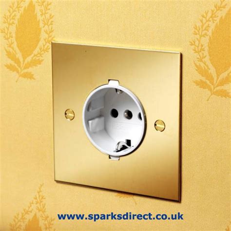 Available across the world all the plates are handcrafted in the uk and assembled in the forbes & lomax workshop. Forbes and Lomax Unlacquered Brass Single 16amp German ...