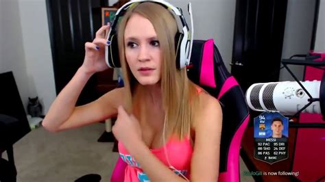 twitch girls hot moments 68 youtube