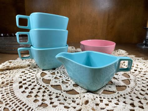 MCM Melamine Cups Blue Creamer Pink Bowl Vintage Etsy In Pink Bowls Melamine Cups