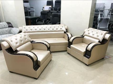Modern Solid Wood Wooden Rexine Sofa Set Living Room Seating Capacity