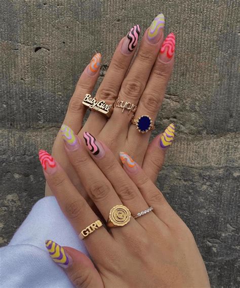 40 Abstract Nail Art To Inspire Your Next Manicure