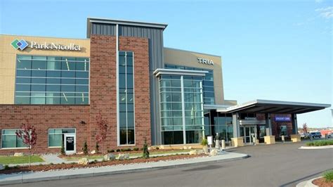 park nicollet clinic and specialty center maple grove healthpartners and park nicollet