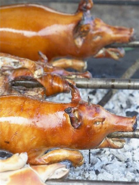 New year traditions that give spark to filipino homes the philippine. Christmas Foods Around the World: Philippines | Phillipino ...