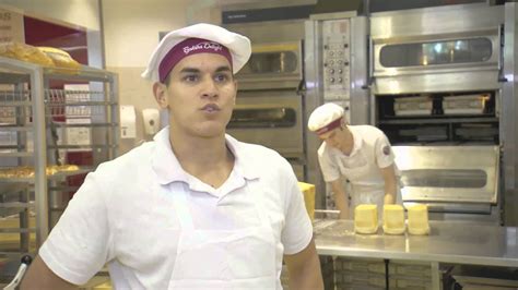 Bakers Delight Apprenticeships - YouTube