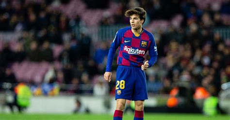 Jun 25, 2021 · barcelona duo riqui puig and carles alena are both reportedly wanted by new boss robert moreno at granada this summer. Riqui Puig Net Worth, Age, Height, Bio, Wiki, Girlfriend ...