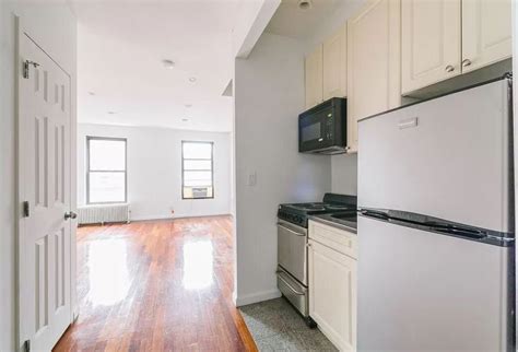 237 West 14th Street Apartment For Rent In New York Ny