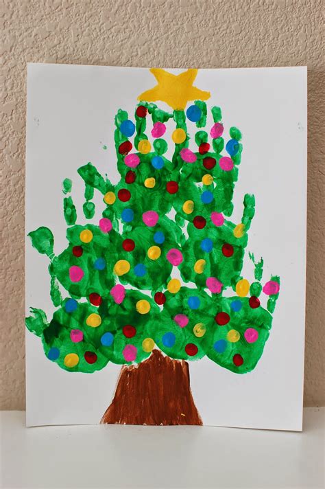 20 Of The Cutest Christmas Handprint Crafts For Kids
