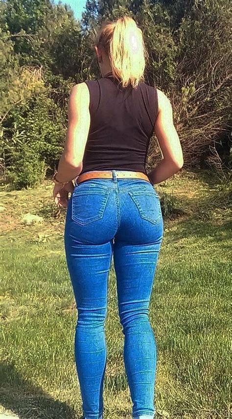 Un Bel Culo In Jeans Stretti Foto Porno
