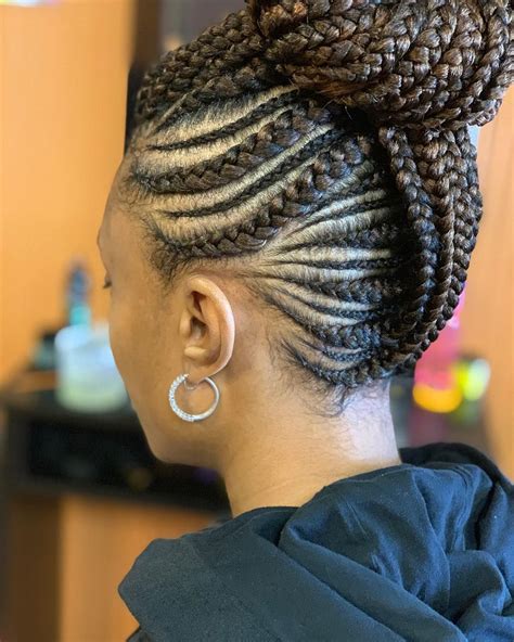 15 Most Popular Mohawk Braids With Twist