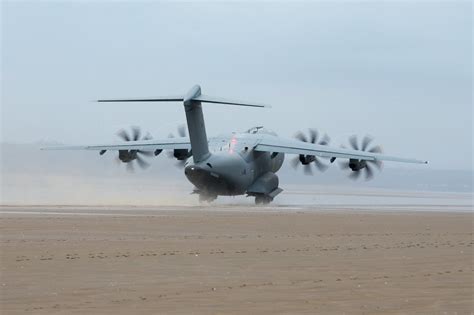 Check spelling or type a new query. Airbus A400M Atlas (RAF) - Page 11 - UK Defence Forum