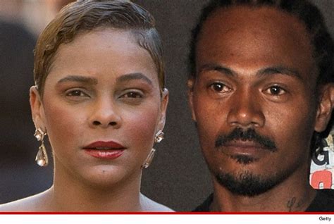 saved by the bell star lark voorhies new husband wanted by police