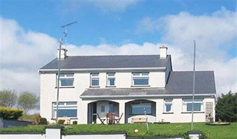 Dunkineely Bed And Breakfast Shoreview Bandb Donegal Ireland