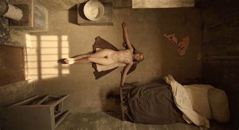 Nude Video Celebs Movie Les Femmes De L’ombre