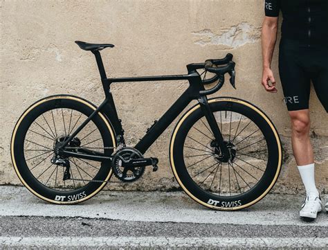 Much to my disappointment, the new 5000 is much narrower than the old 4000s. Den Continental Grand Prix 5000 gibt es ab sofort auch mit ...