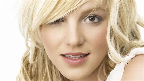 Wallpaper Face Model Blonde Long Hair Bangs Nose Skin Britney Spears Girl Beauty