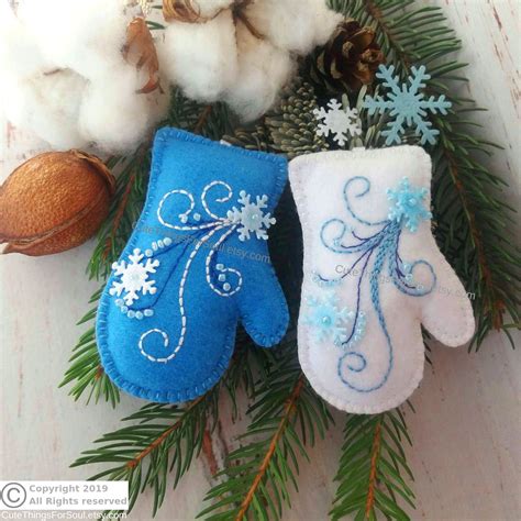 Christmas Mitten Ornaments Blue And White Tree Ornament Etsy Felt