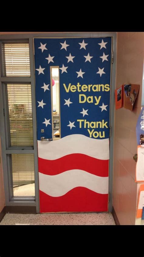 Bulltin board for memorial day / pikbest has 252 memorial board design images templates for free. Bulletin Boards & Doors | Door decorations classroom ...