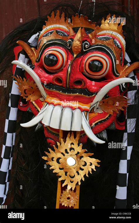 Cerimoniale Di Bali Balinese Barong Maschere Immagini E Fotografie