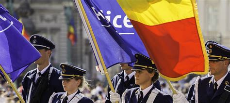 Plus de 10000 activités pour tous: Belgique - 21 juillet 2013 - Police - Politie - Polizei ...