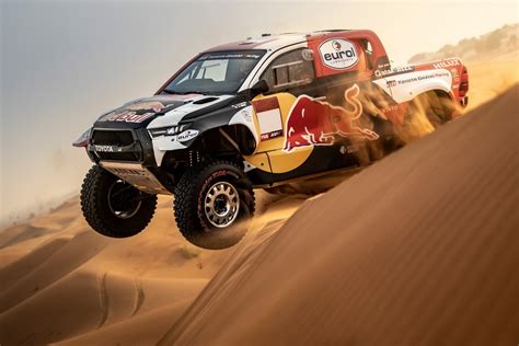Toyota Anticipó La Pick Up Del Dakar 2022 Maquinac