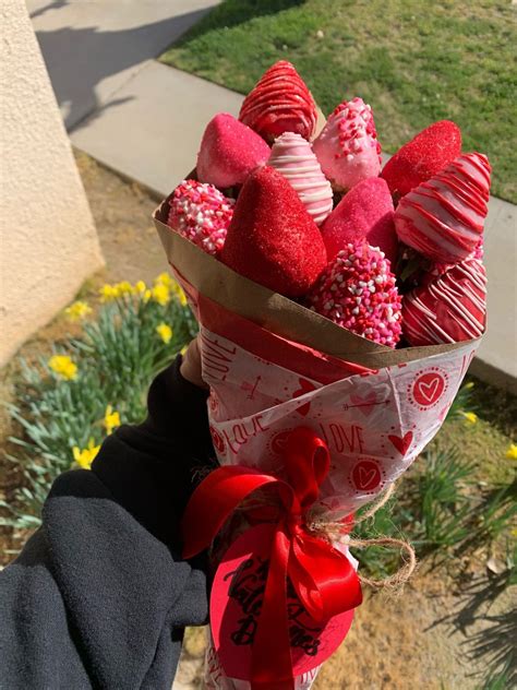 Valentines Chocolate Covered Strawberries Bouquet Cool Product Ratings Deals And Acquiring