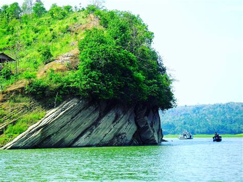 Local Guides Connect Natural Beauty Of Bangladesh