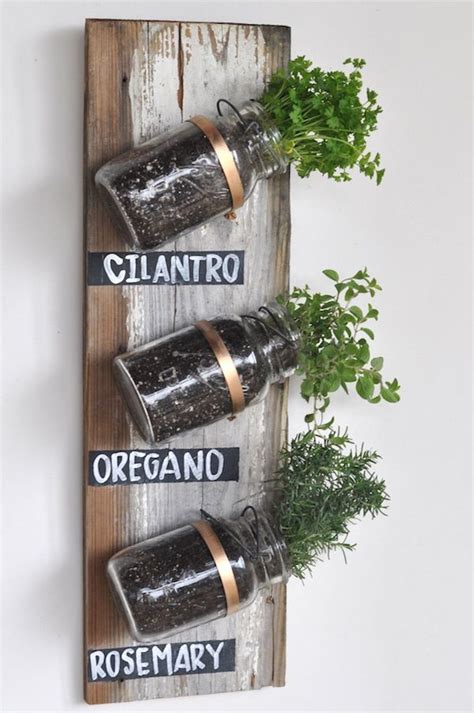 Use Some Mason Jars To Plant A Cute Herb Garden That Can Even Be