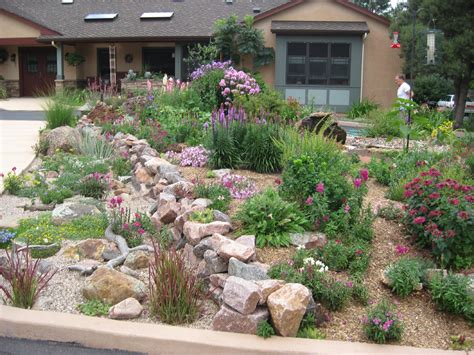 Pin On California Front Yard Landscaping Ideas