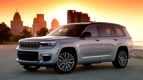 Stellantis Media Jeep® Grand Cherokee Named Best Suv Of 2023 By