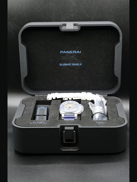 Panerai Luminor Submersible Pam00959 Exquisite Timepieces