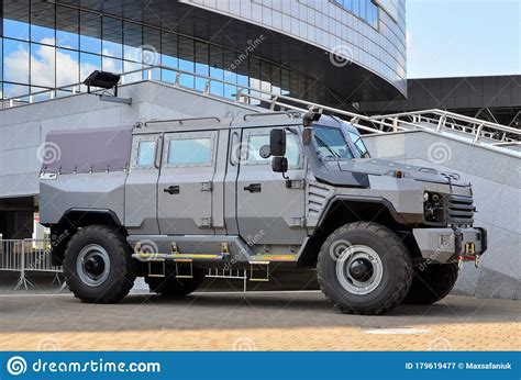 New Russian Military Armored Car 4x4 Buran Manufactured Rida Holding