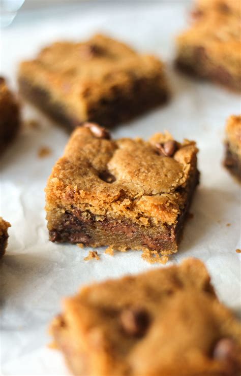 Chewy Chocolate Chip Cookie Bars Baker Jo