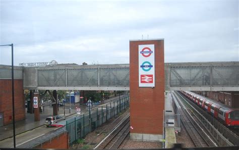 West Ham Station © N Chadwick Geograph Britain And Ireland