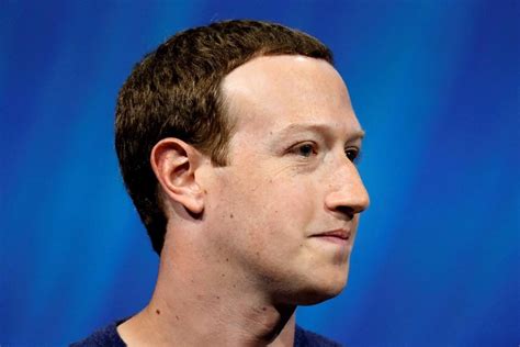 Mark Zuckerberg Está En La Cuerda Floja De La Presidencia De Facebook