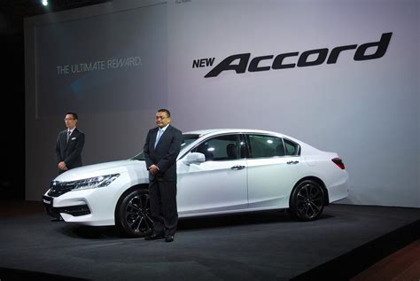 The accord is priced between ฿1.48 million and ฿1.8 million. Honda Accord Facelift Launched In Malaysia - Autoworld.com.my