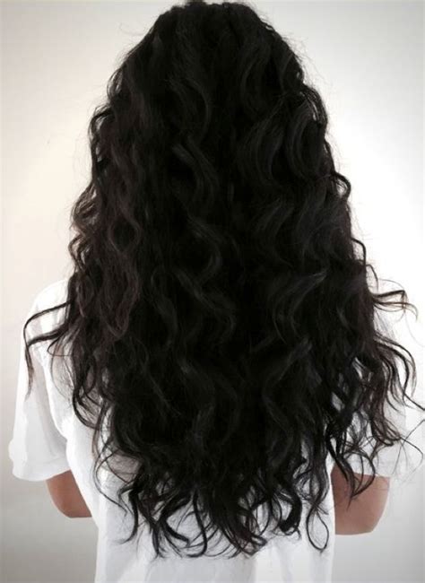Pin By Bookworm On Babe Curly Hair Styles Naturally Aesthetic Hair