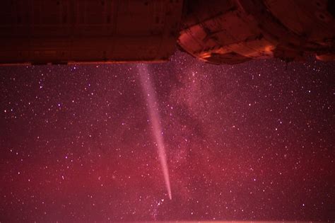 comet lovejoy in infrared nasa international space stati… flickr