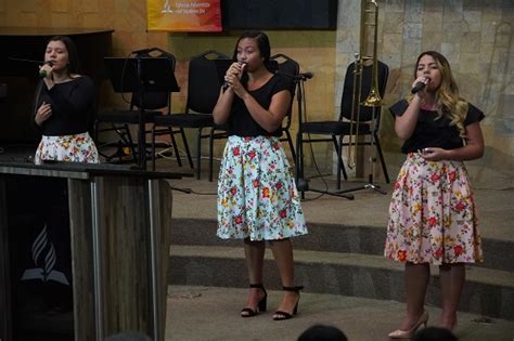 María izquierdo, esperanza silva, catalina saavedra and others. OASIS - Iglesia Adventista del Séptimo día