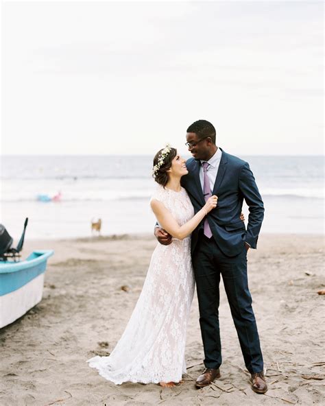8 Things to Consider If You're Planning a Beach Wedding | Martha ...