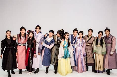 Scarlet heart ryeo dragged two awards into his account. Moon Lovers: Scarlet Heart Ryeo season 2 update: Cast ...