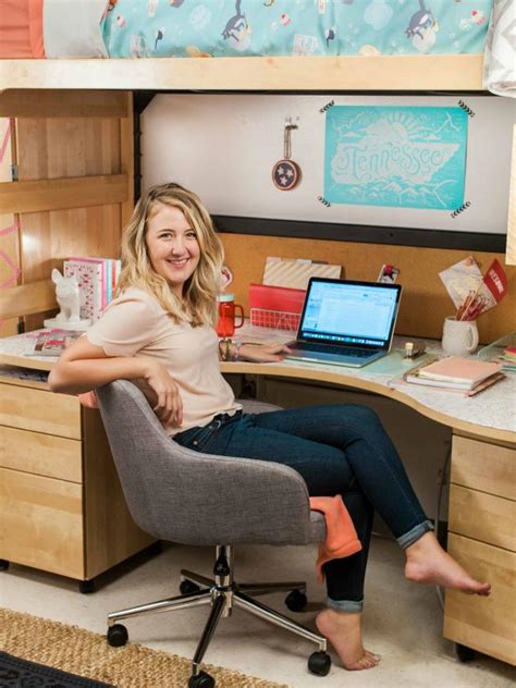 You're going to spend a lot of time at your dorm desk, so you might as well make it functional and productive. Expectations vs. Realities About Living in a Dorm | HGTV's ...
