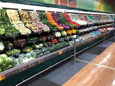 Fruit And Veg Displays Martins Produce