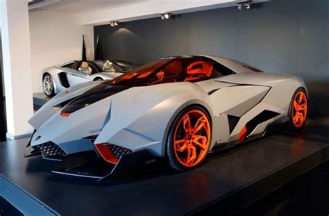 Contact lamborghini egoista on messenger. Lamborghini Egoista im Lamborghini Museum in Sant'Agata ...