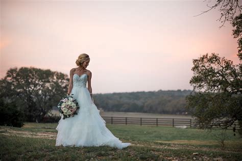 The perfect San Antonio/ Hill Country Venue! | Classic wedding venue