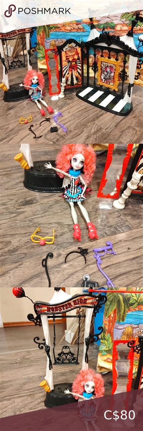 Monster High Freak Du Chic Circus Scaregrounds Rochelle Goyle Doll In
