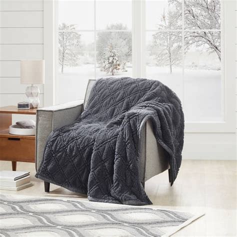 Better Homes And Gardens Quilted Sherpa Grey Throw Blanket 1 Each